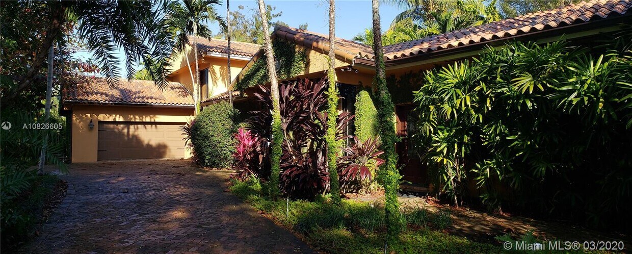 Foto principal - 7201 SW 58th St