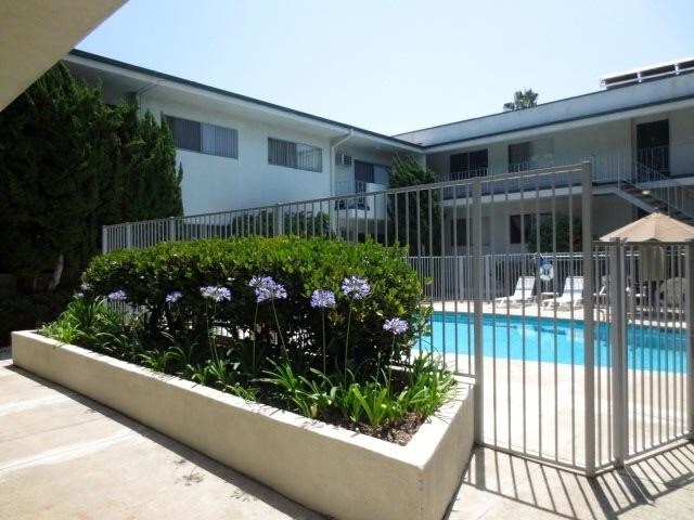 Building Photo - 1 bedroom in Los Angeles CA 90034