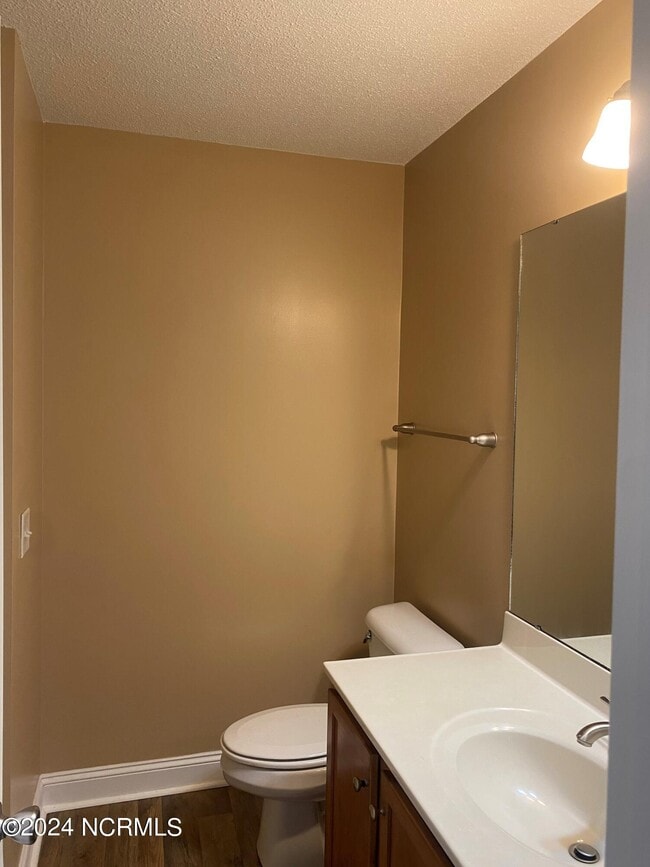 Building Photo - 2309 Sadler Dr