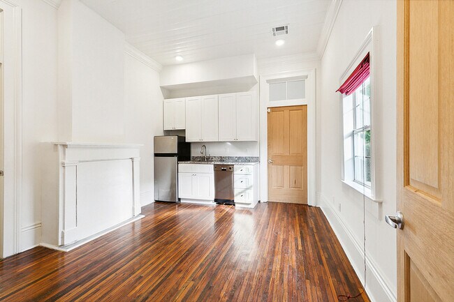 Building Photo - 2247 Oretha Castle Haley Blvd