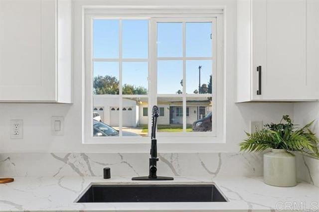 Foto del edificio - 702 Oaklawn Ave