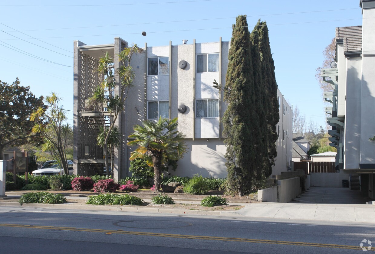 Foto del edificio - Hillside Manor Apartments
