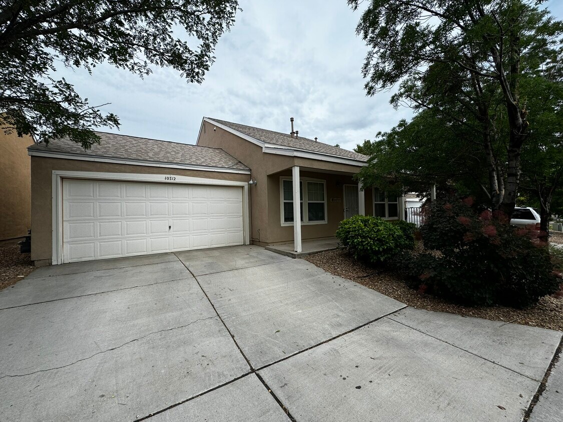 Primary Photo - 10712 Stanley Dr NW