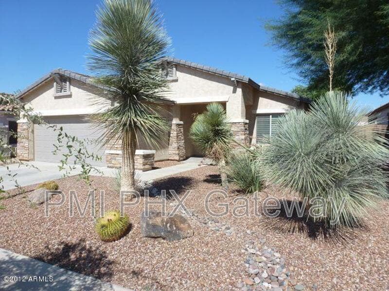 Primary Photo - 844 E Indian Wells Pl