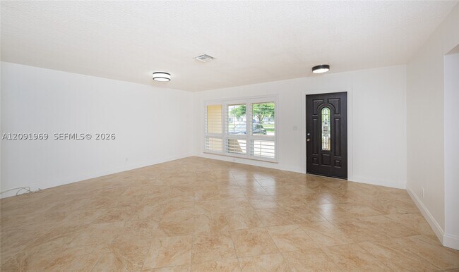 Foto del edificio - 4710 W Park Rd