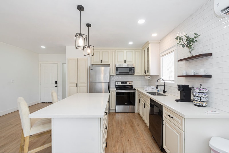 Photo - 102 S Lockwood Dr (Houston, TX)