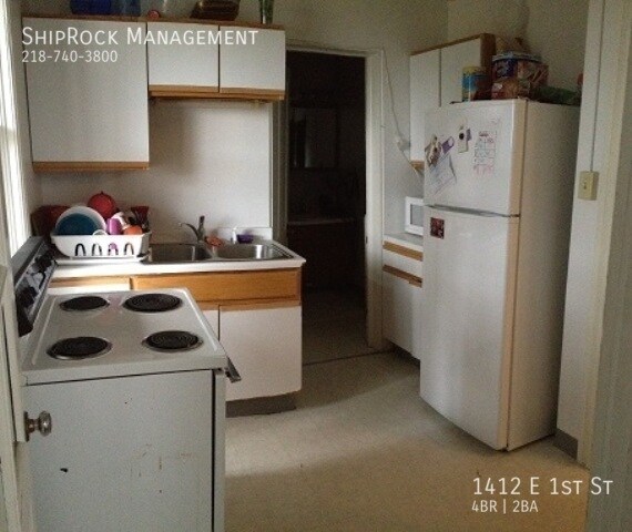 Foto del edificio - 1412 E 1st St