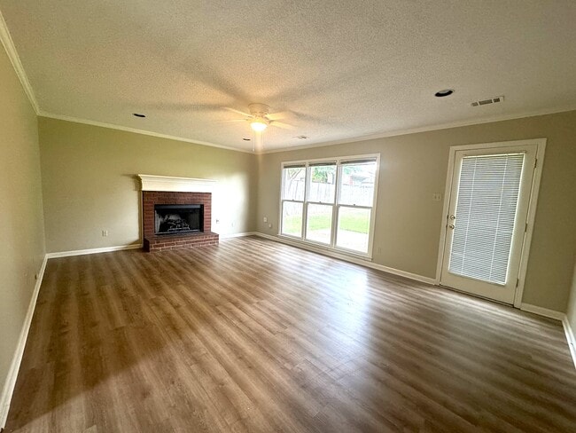 Building Photo - 4378 Wildflower Ln