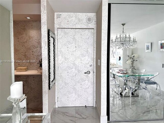 Foto del edificio - 6770 Indian Creek Dr