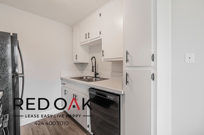 Building Photo - 1740 S Otterbein Ave