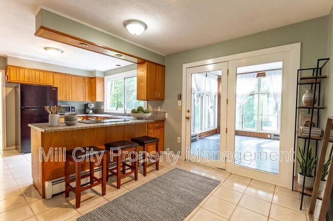 Foto del edificio - 43 Hitching Post Ln