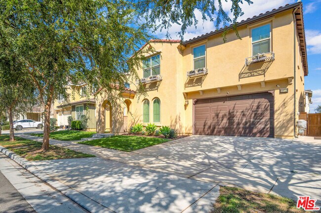 Building Photo - 3971 Somerston Way