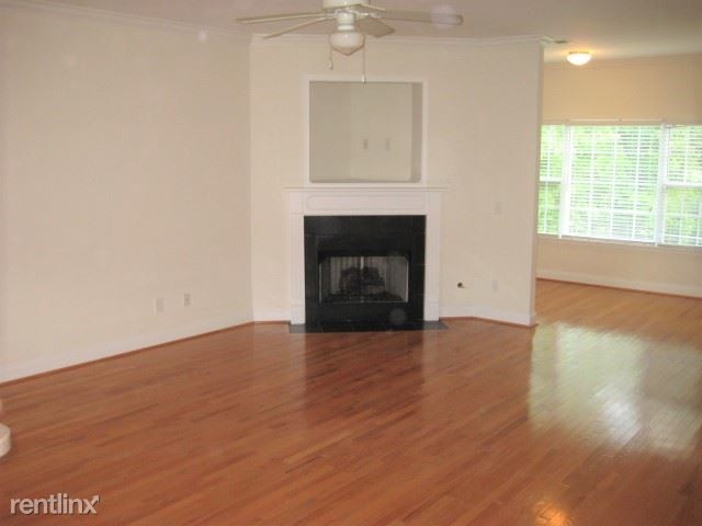 Foto del edificio - 2 br, 2.5 bath Townhome - 4102 Babbitt St