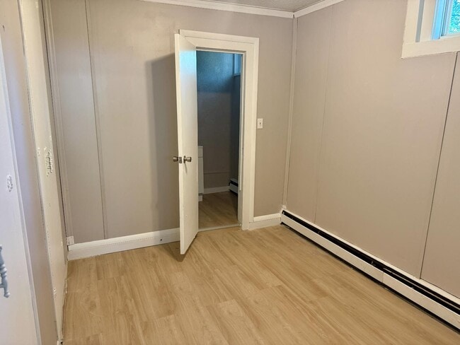 Building Photo - 2114 Smith Ave