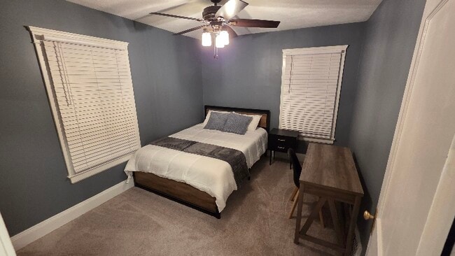 Building Photo - 7318-7320 Wakefield Ave