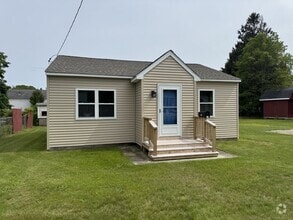 Building Photo - 184 Midway Oval