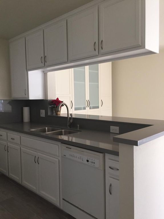Kitchen/Dining - 760 Overture Ct