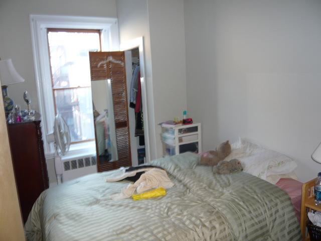 Building Photo - 437 Hanover St