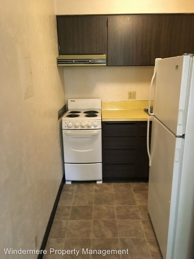 Building Photo - 3422 Northwest Ave