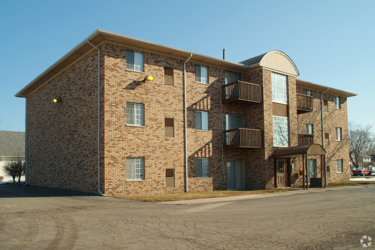 Foto del edificio - Bradley Manor Apartments