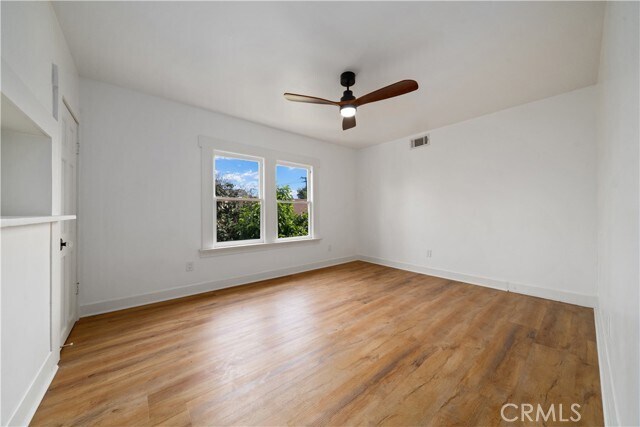 Foto del edificio - 326 Daisy Ave