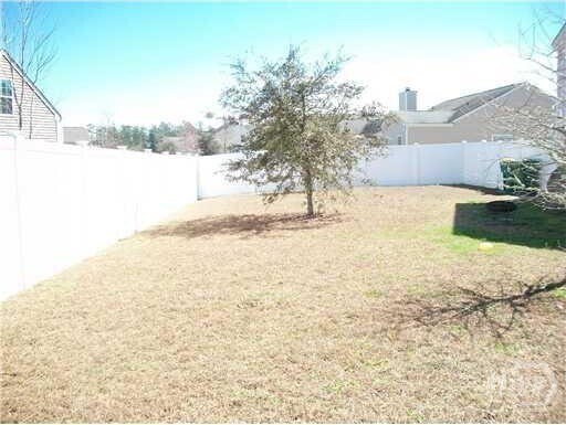 Foto del edificio - 110 Rocking Horse Ln