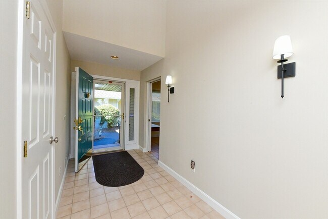 Foto del edificio - 4 Bittersweet Ln