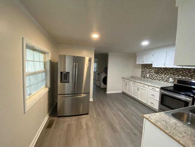 Foto del edificio - 1303 W Islands Rd