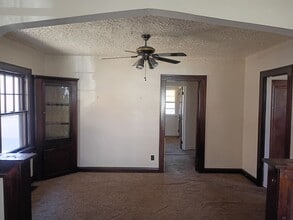 Building Photo - 17926 E Park Dr