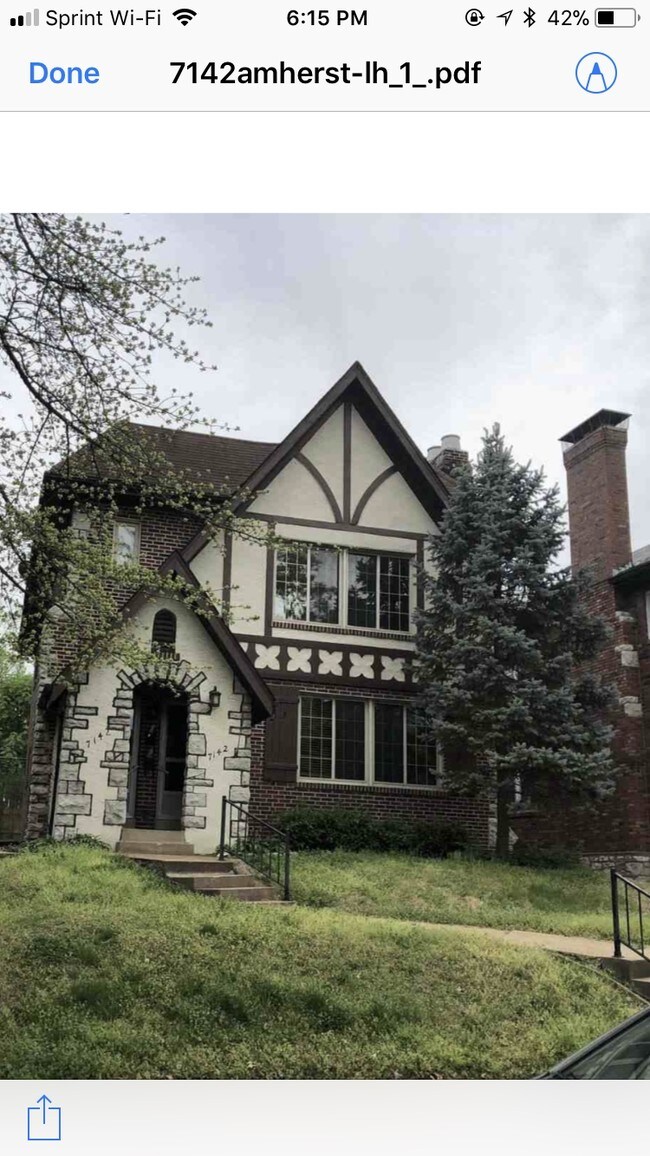 Building Photo - 7142 Amherst Ave