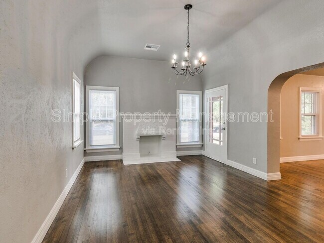 Foto del edificio - 2716 NW 11th St