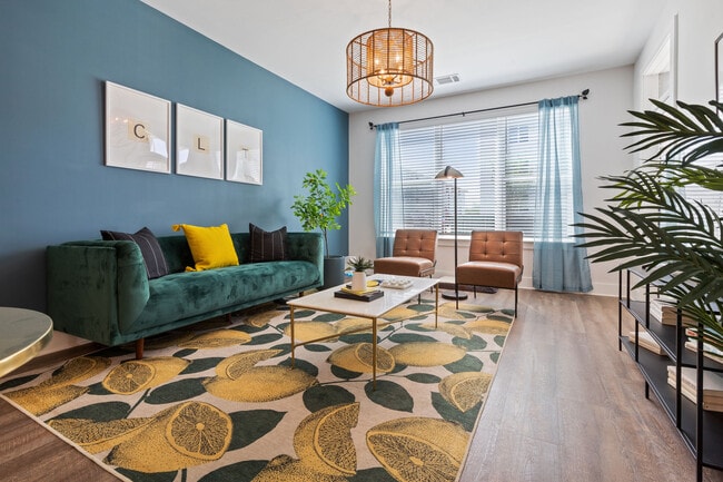 Broadstone Ayrsley apartments — community photo - Broadstone Ayrsley