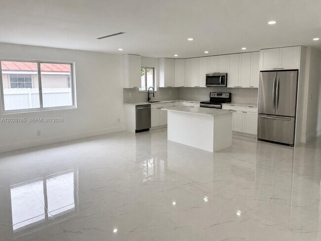 Foto del edificio - 3536 NW 14th Terrace