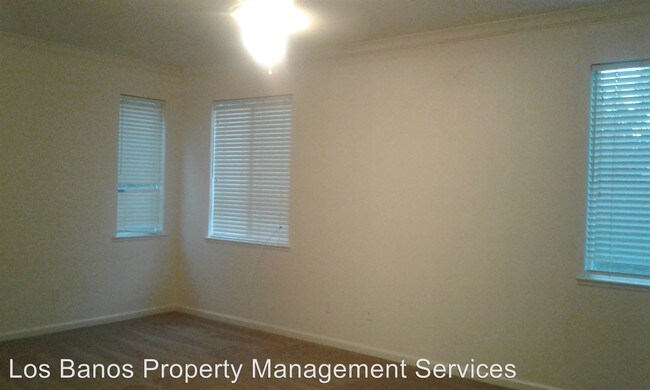 Building Photo - 581 Ashwood Ln