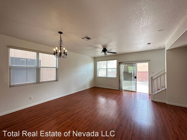 Foto del edificio - 3 br, 2.5 bath House - 10224 Tait St