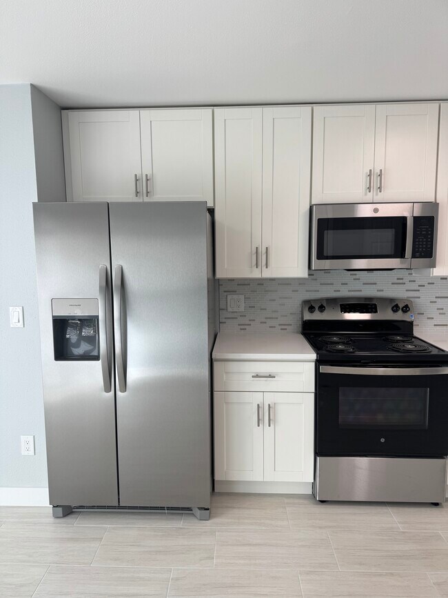 Building Photo - 3453 Clark Rd