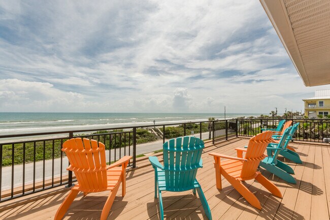 Building Photo - 6060S - Oceanfront Vacation Dream Home
