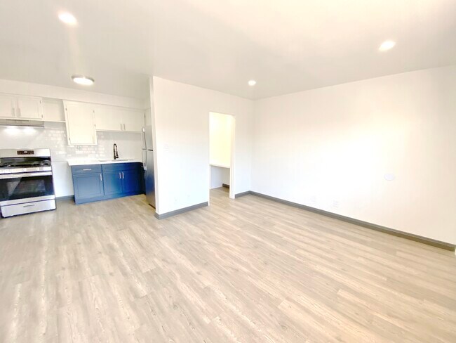 Foto del edificio - 2301 Ridgeley S Dr