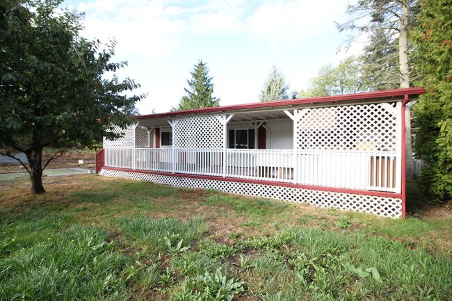 Foto del edificio - 3 Bed 2 Bath - NAS Whidbey - Pet Friendly