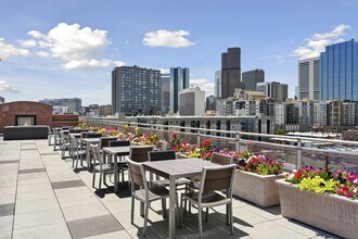 Building Photo - Premier Lofts