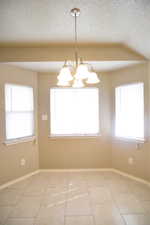 Foto del edificio - 3610 Levy Ln