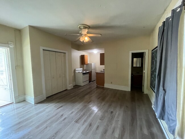 Foto del edificio - 505 Woodward St