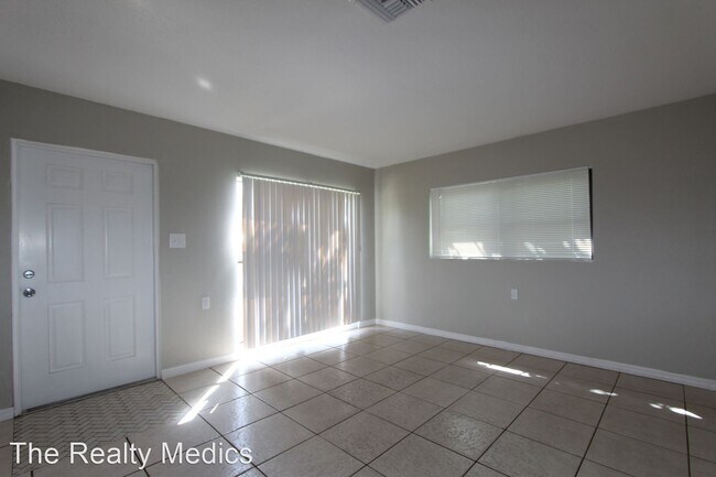 Foto del edificio - 3 br, 2 bath House - 2826 Sanka Dr