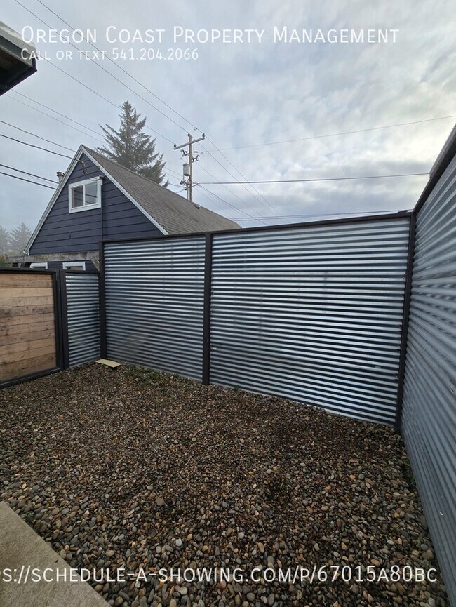 Foto del edificio - 1870 SE 3rd St