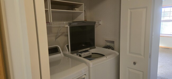 Laundry - 11289 Preswick Blvd