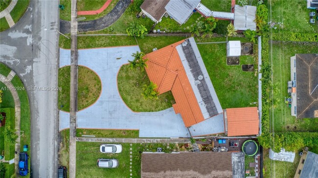 Foto del edificio - 1230 SW 86th Ct