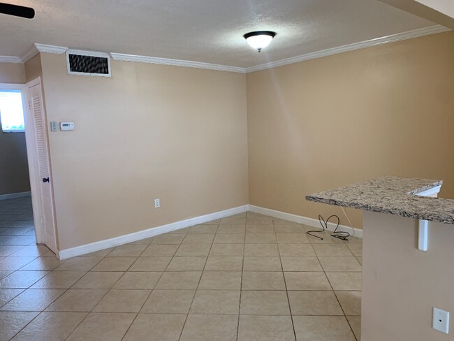 Foto del edificio - 108 Paradise Harbour Blvd