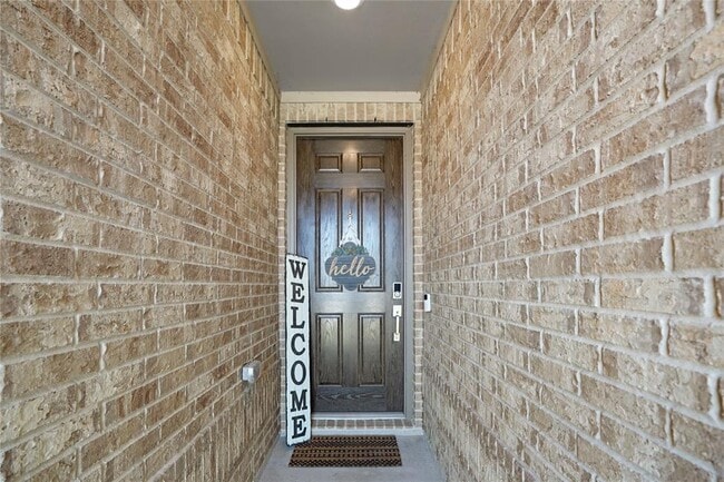 Building Photo - 2210 Thunderbolt Peak Dr