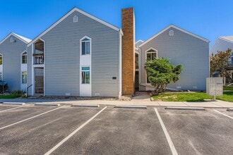 Building Photo - 3341 S Monaco St Pkwy
