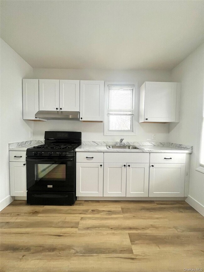 Foto del edificio - 123 Clinton Ave